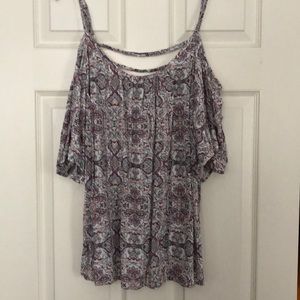 Torrid cold shoulder lattice back tank NWOT size 1